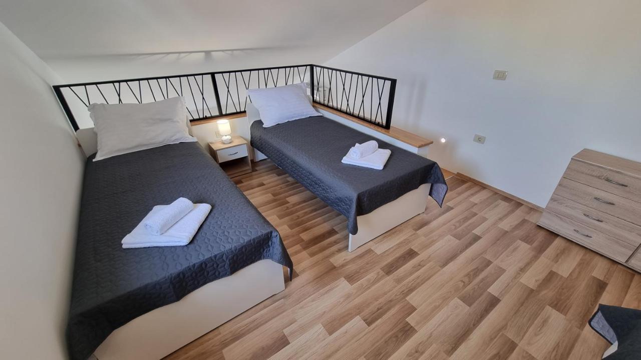 Apartment Olive Fažana Eksteriør bilde