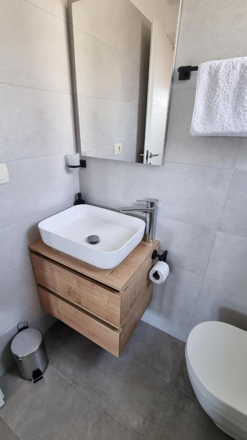 Apartment Olive Fažana Eksteriør bilde